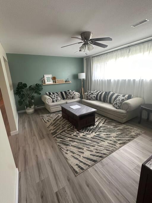 Downtown Alpine Apartment